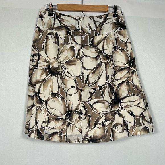 Banana Republic Brown & Cream Floral A-line Skirt - Picture 1 of 11